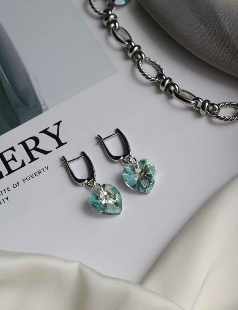 Голубой кристалл