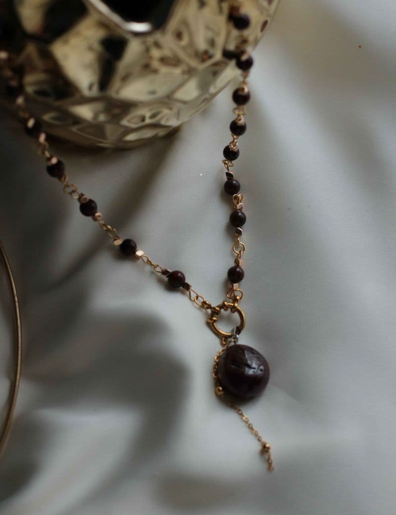 Золотая яшма