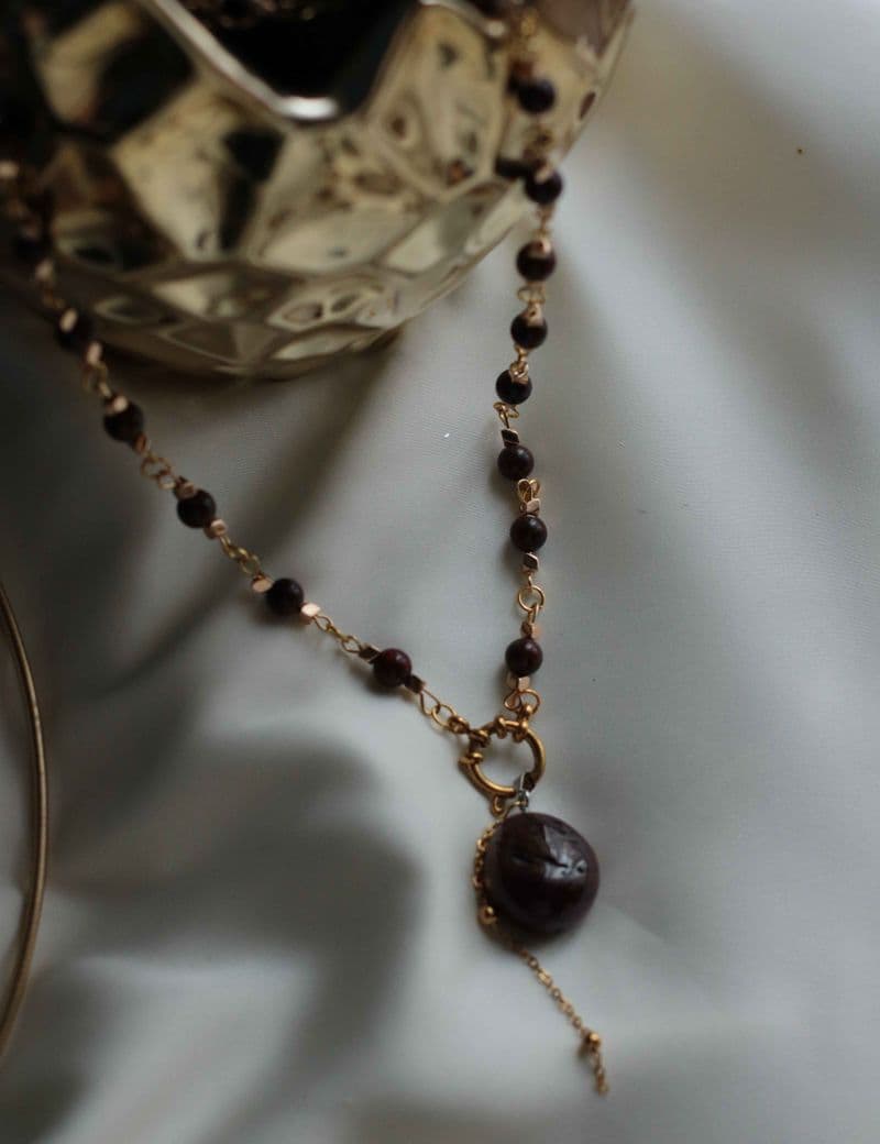 Золотая яшма