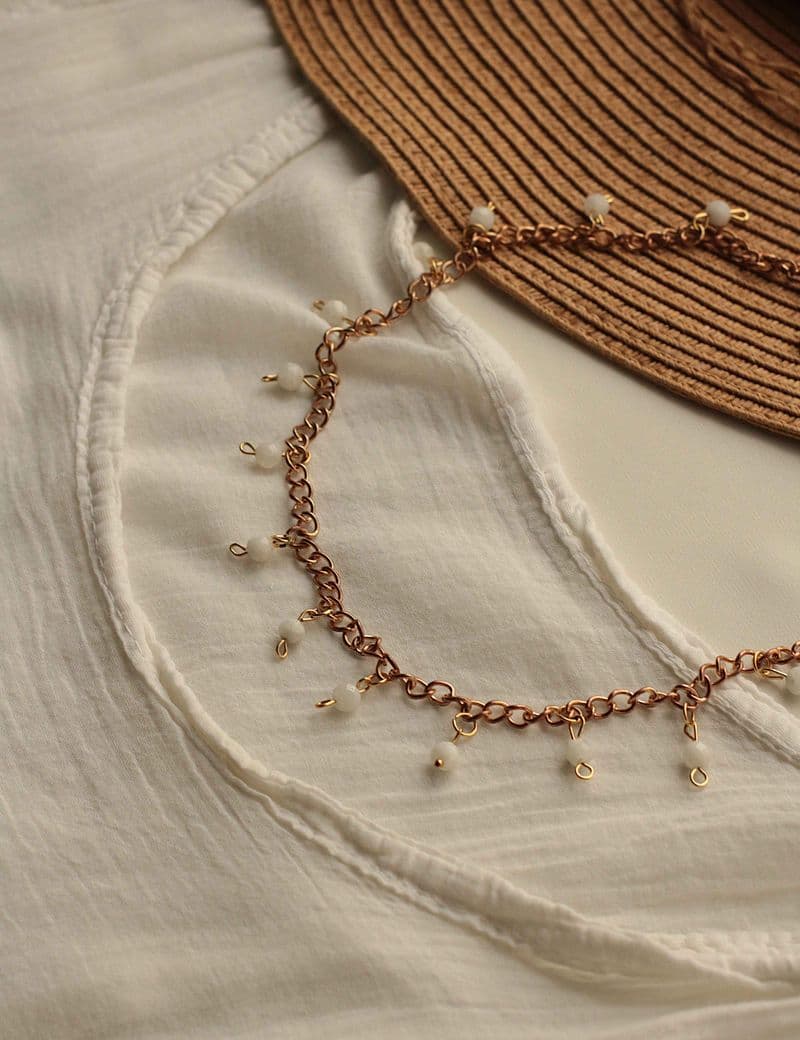 Лунный чокер