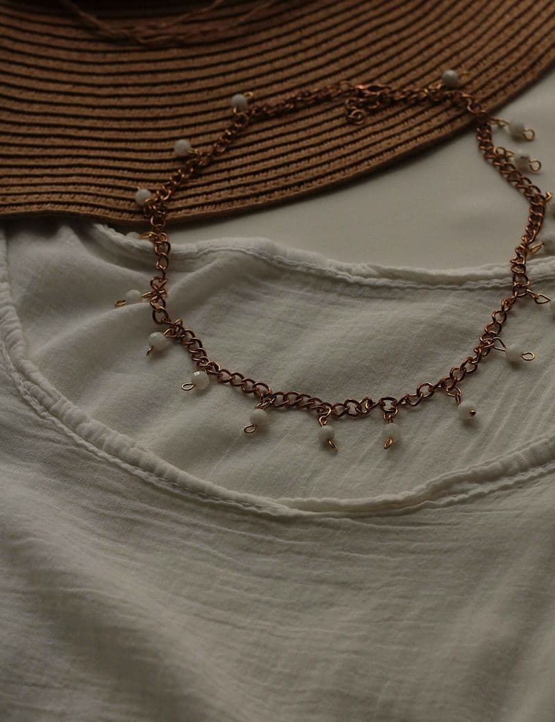 Лунный чокер